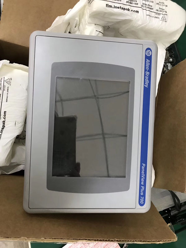 觸摸屏